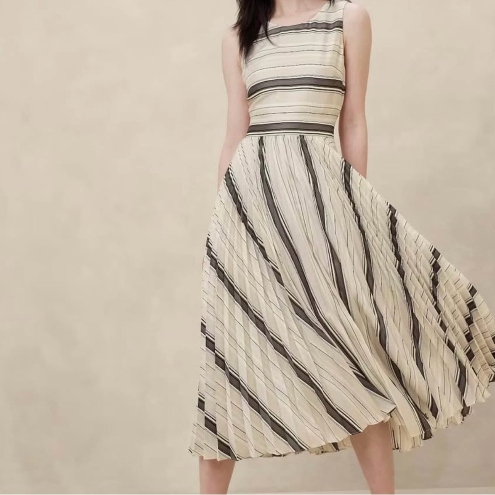 Banana Republic Cream and Black Striped Midi Dress